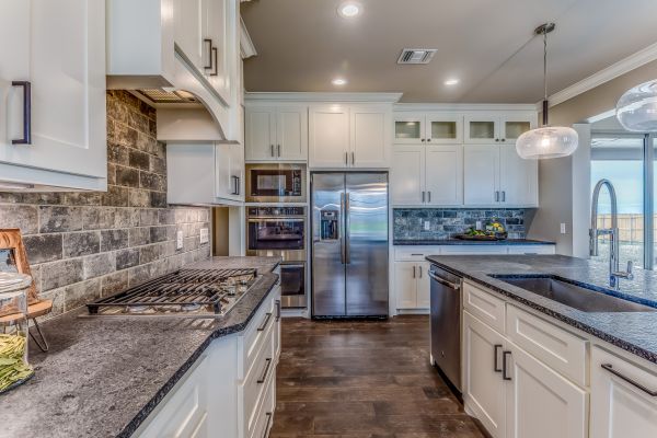 Cabinet Remodeling in Spring Branch